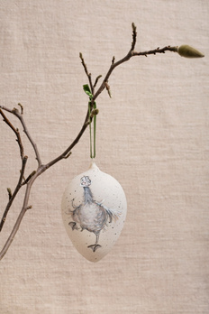 Szklane jajko wielkanocne z ręcznie malowaną gęsią