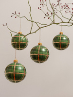 4 szklane bombki choinkowe w zielonym kolorze z motywem kratki